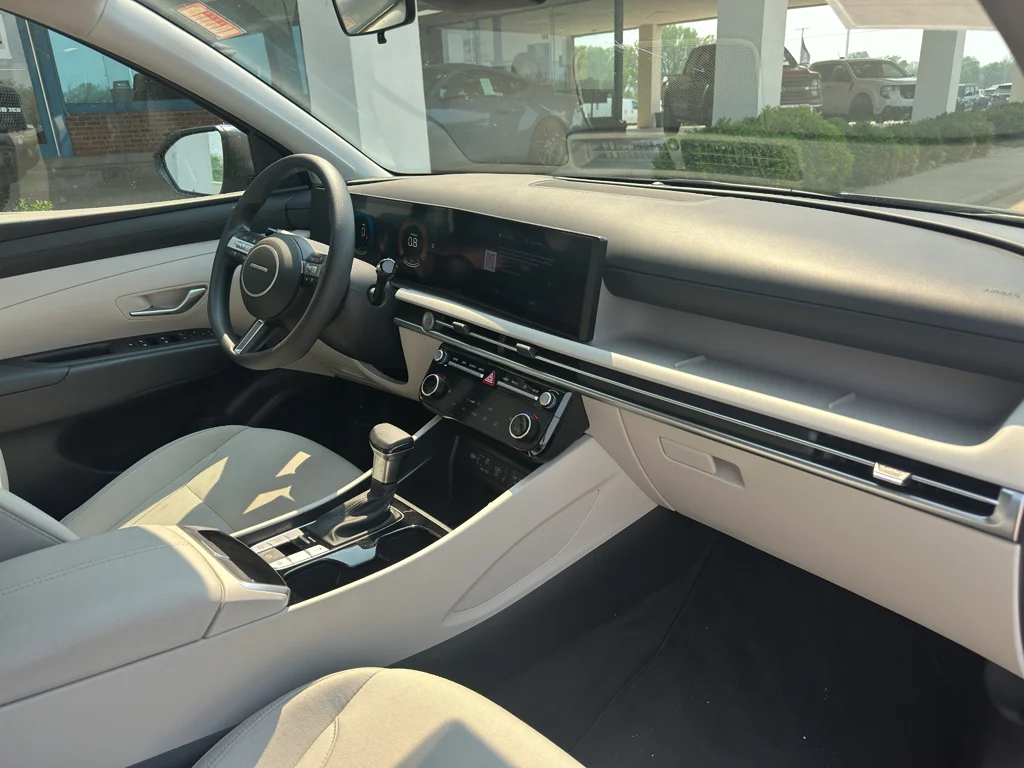 Used 2025 Atlantis Blue Hyundai SEL image 29