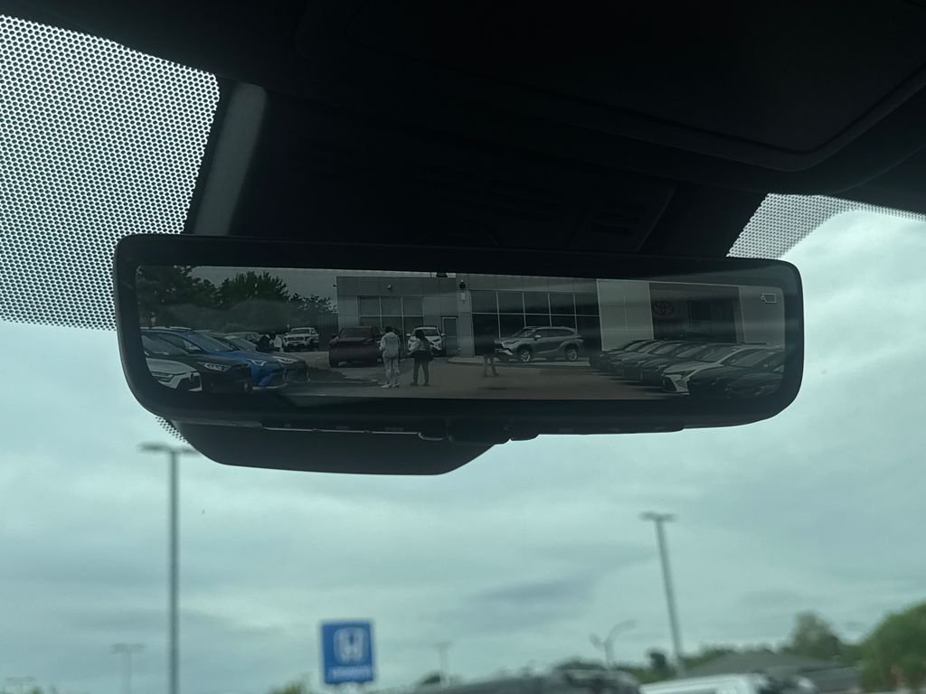 New 2026 Blue Toyota MAX Platinum image 31