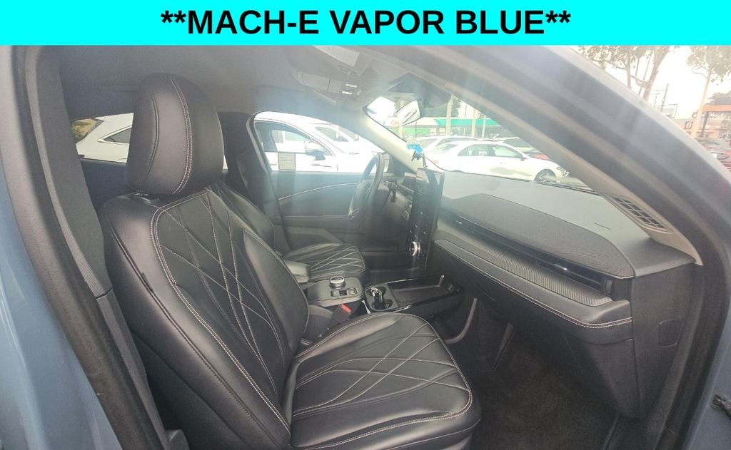 Used 2024 Blue Ford Select image 12
