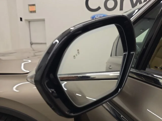 Used 2020 Mocha Lincoln Reserve image 38
