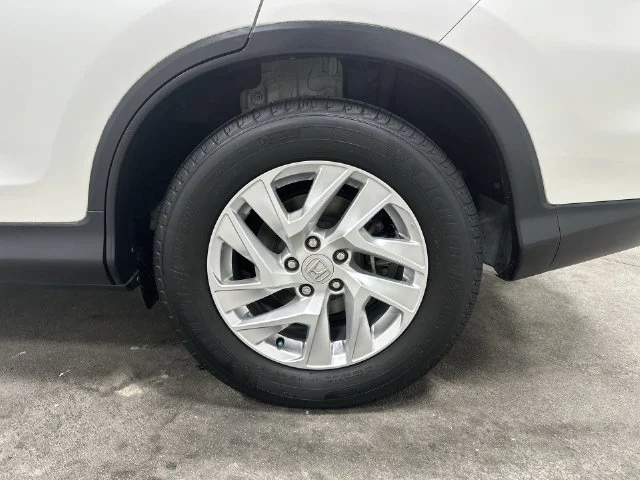 Used 2016 White Diamond Pearl Honda EX image 12