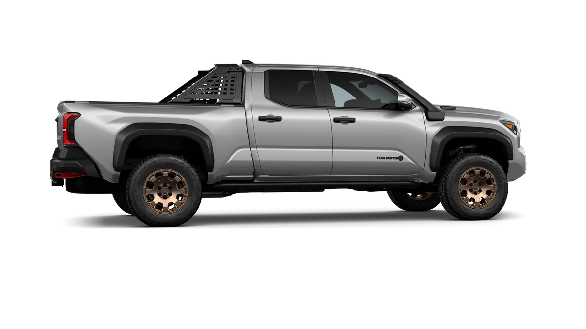 New 2026 Celestial Silver Metallic Toyota Trailhunter image 42