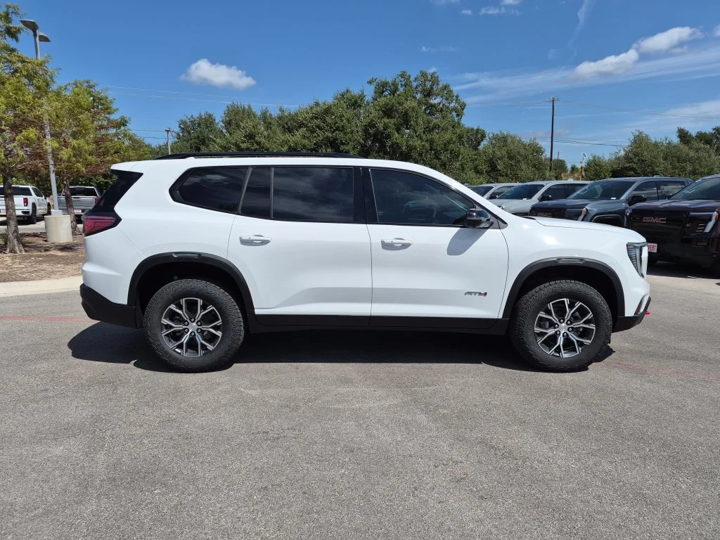 2027 GMC Acadia AT4 - Photo 11