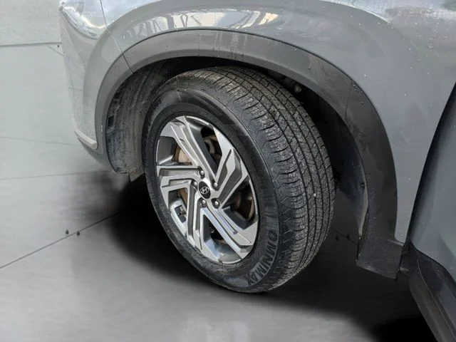 Used 2023 Gray Hyundai SEL image 31