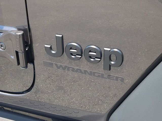 Used 2024 Gray Jeep Sport S image 13