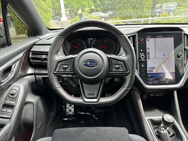 Used 2022 Magnetite Gray Metallic Subaru Limited image 9