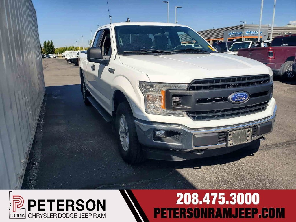 Used 2020 White Ford XL image 1