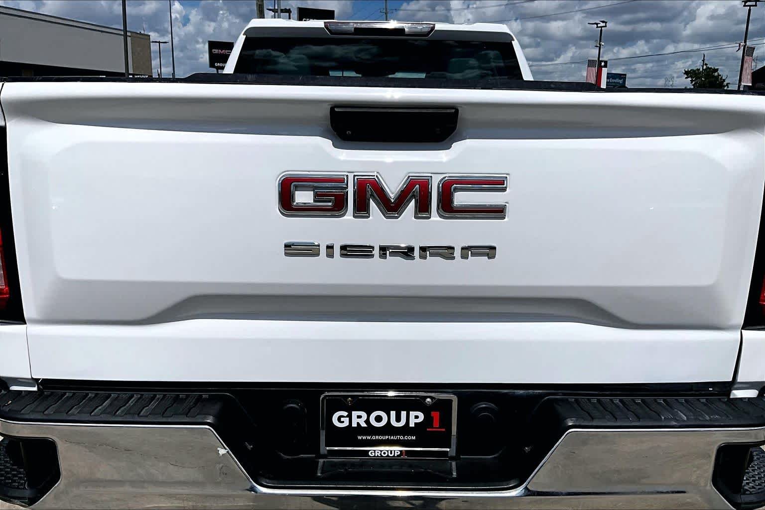 Used 2023 Summit White GMC Pro image 31