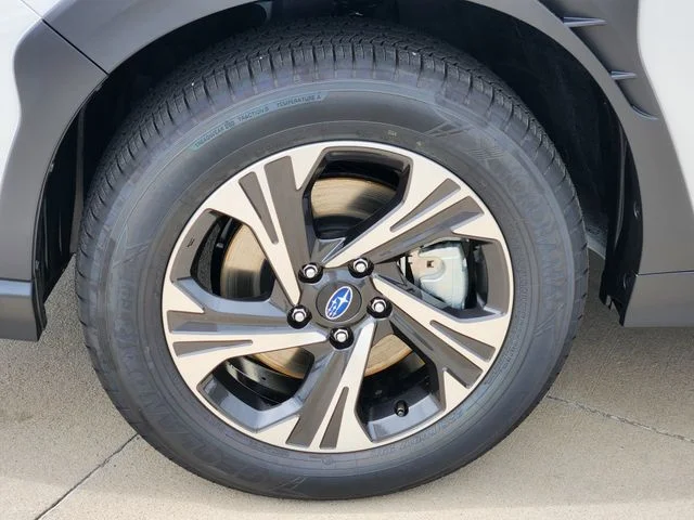 New 2026 CRYSTAL WHITE PEARL Subaru Premium image 9