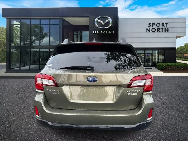 Used 2017 Green Subaru 2.5i image 5