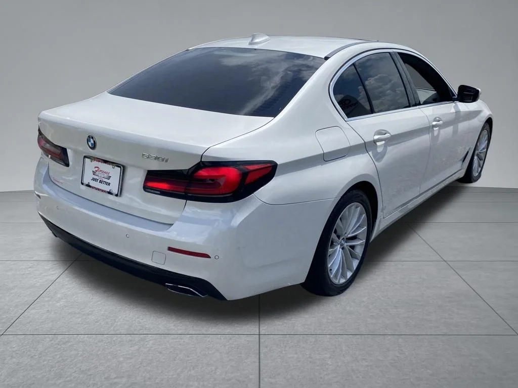 Used 2019 Blue Toyota LE image 15