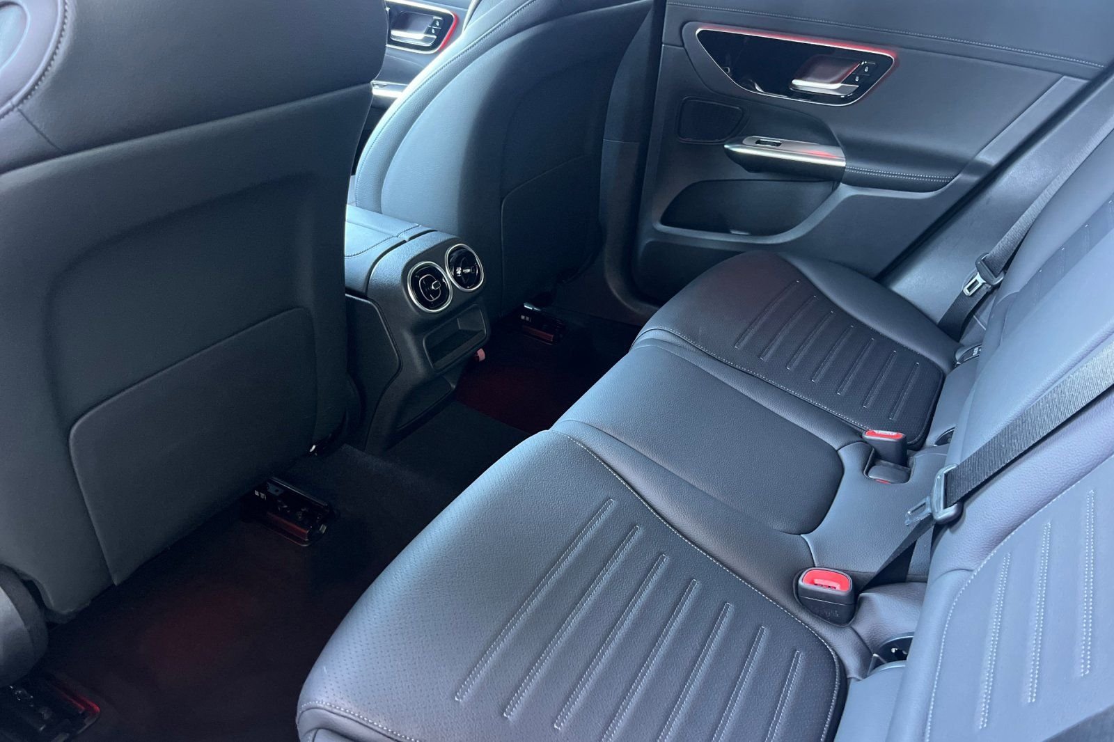 Certified Used 2026 Cirrus Silver Metallic Mercedes-Benz 300 image 4