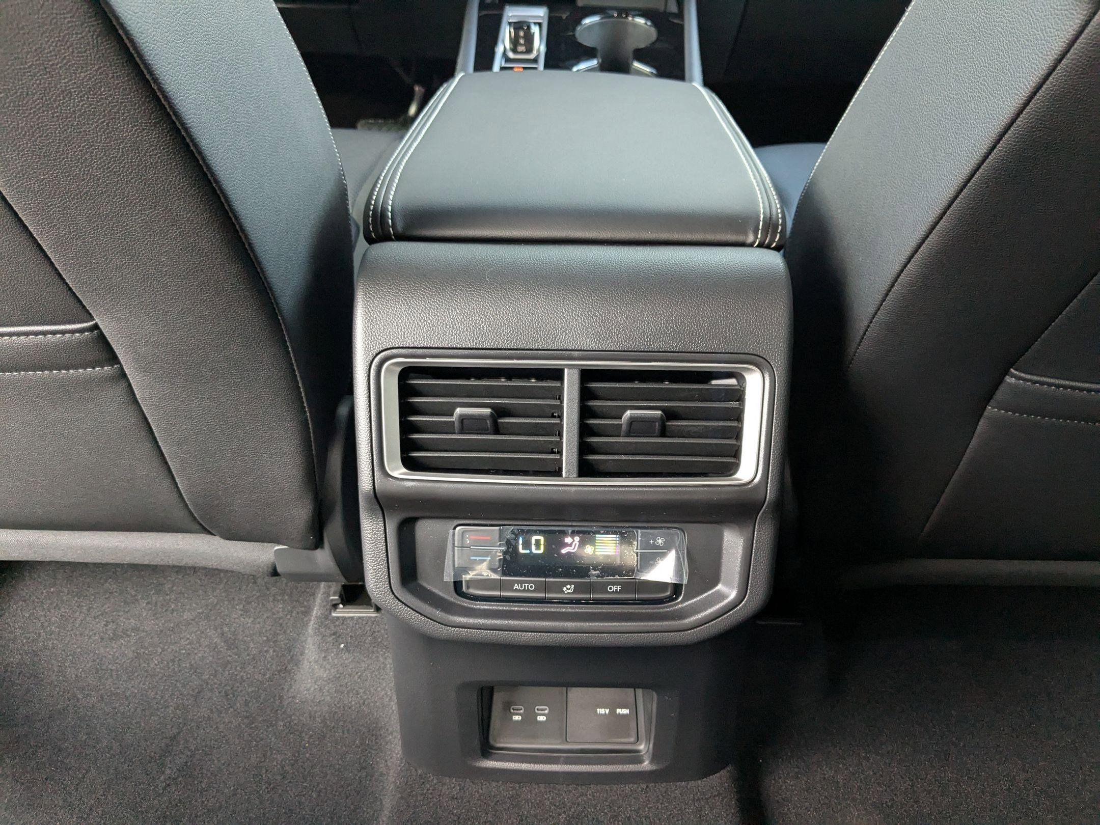 New 2026 Deep Black Pearl Volkswagen 2.0T SE w/Technology image 17