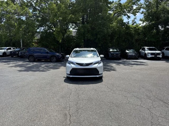 Used 2024 Beige Toyota XLE image 2