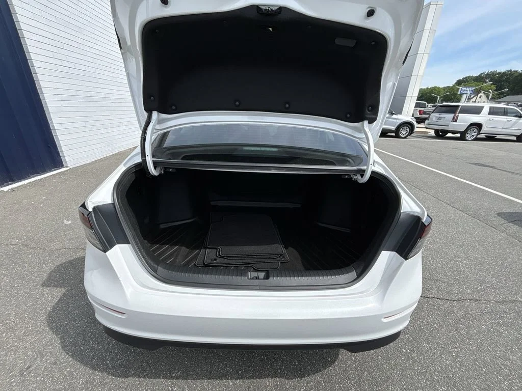 Used 2025 White Honda Sport image 21