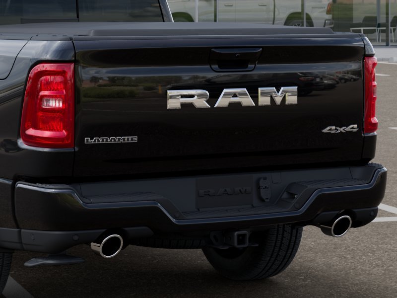 New 2026 Diamond Black Crystal Pearl-Coat Exterior Paint RAM LARAMIE image 13