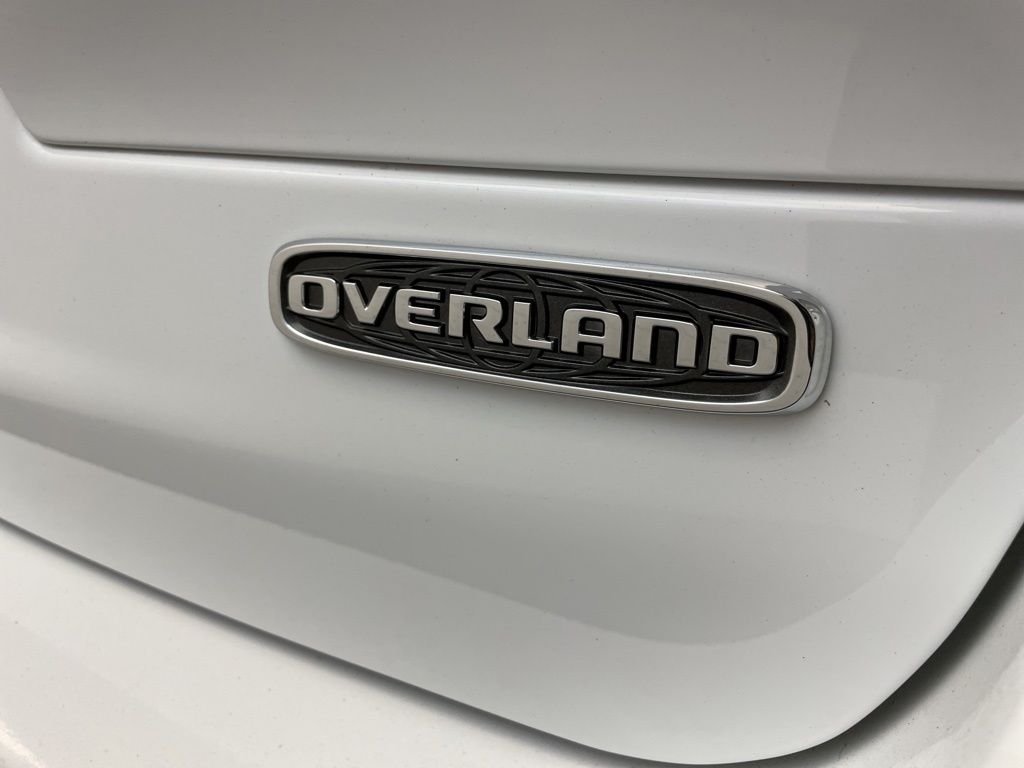 Certified Used 2021 White Jeep Overland image 9