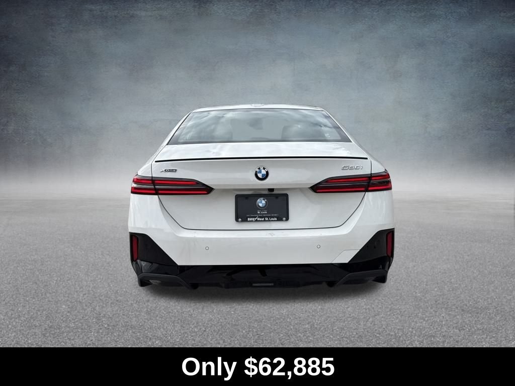 Used 2026 White BMW 530i xDrive image 4