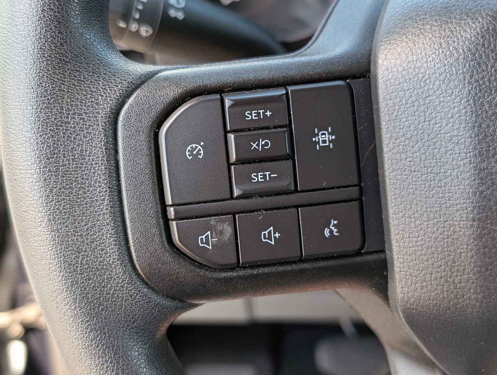 Certified Used 2023 Antimatter Blue Ford XLT image 34