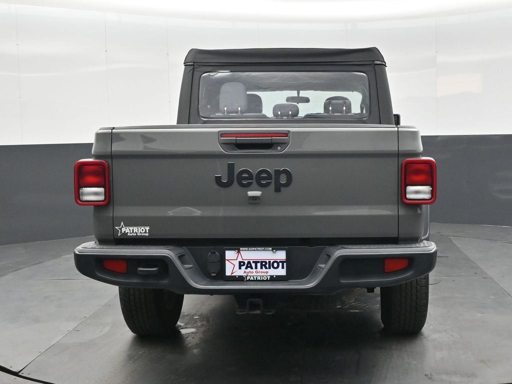 2021 Jeep Gladiator Sport - Photo 4