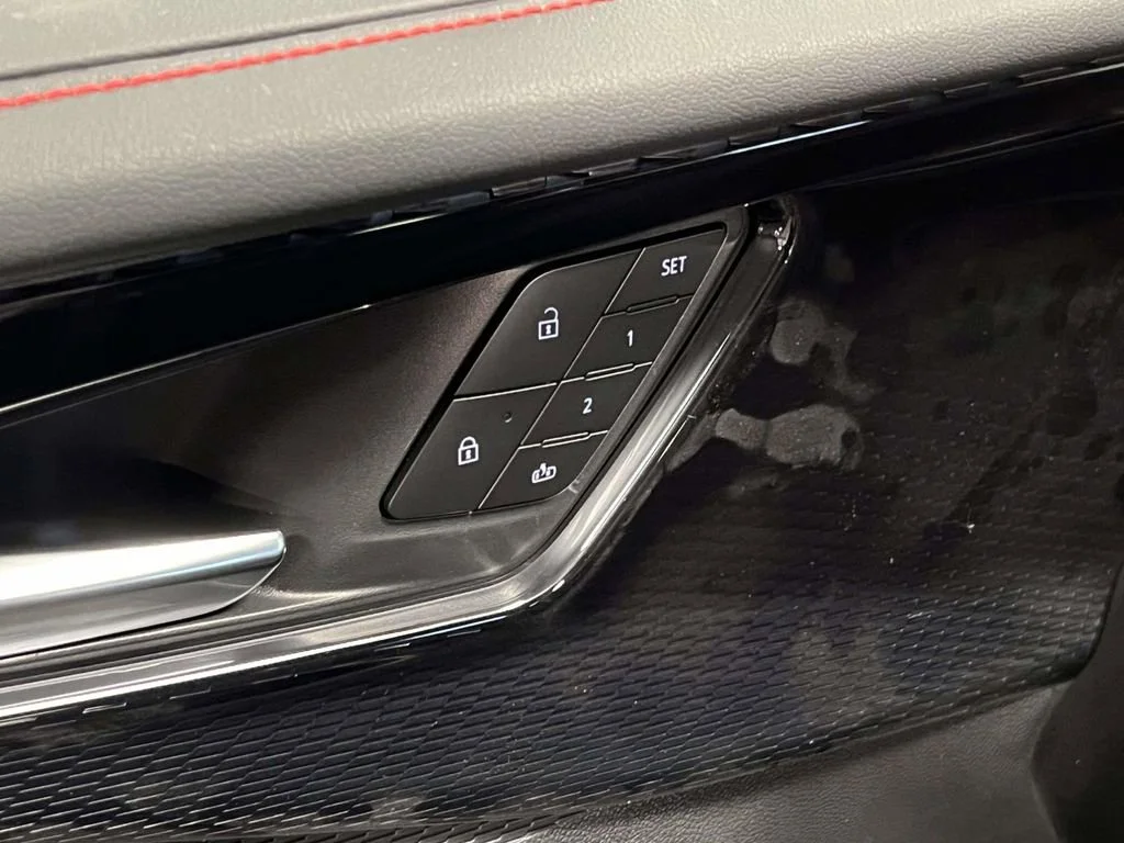 2026 Chevrolet Blazer EV RS - Photo 13