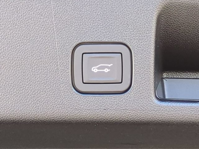 Used 2026 Black Chevrolet LT image 32