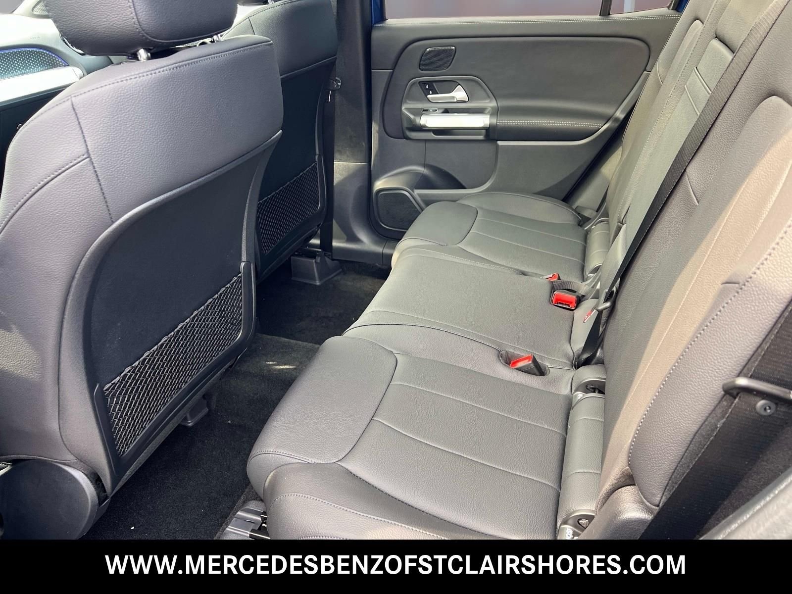 New 2026 Starling Blue Metallic Mercedes-Benz GLB 250 image 10