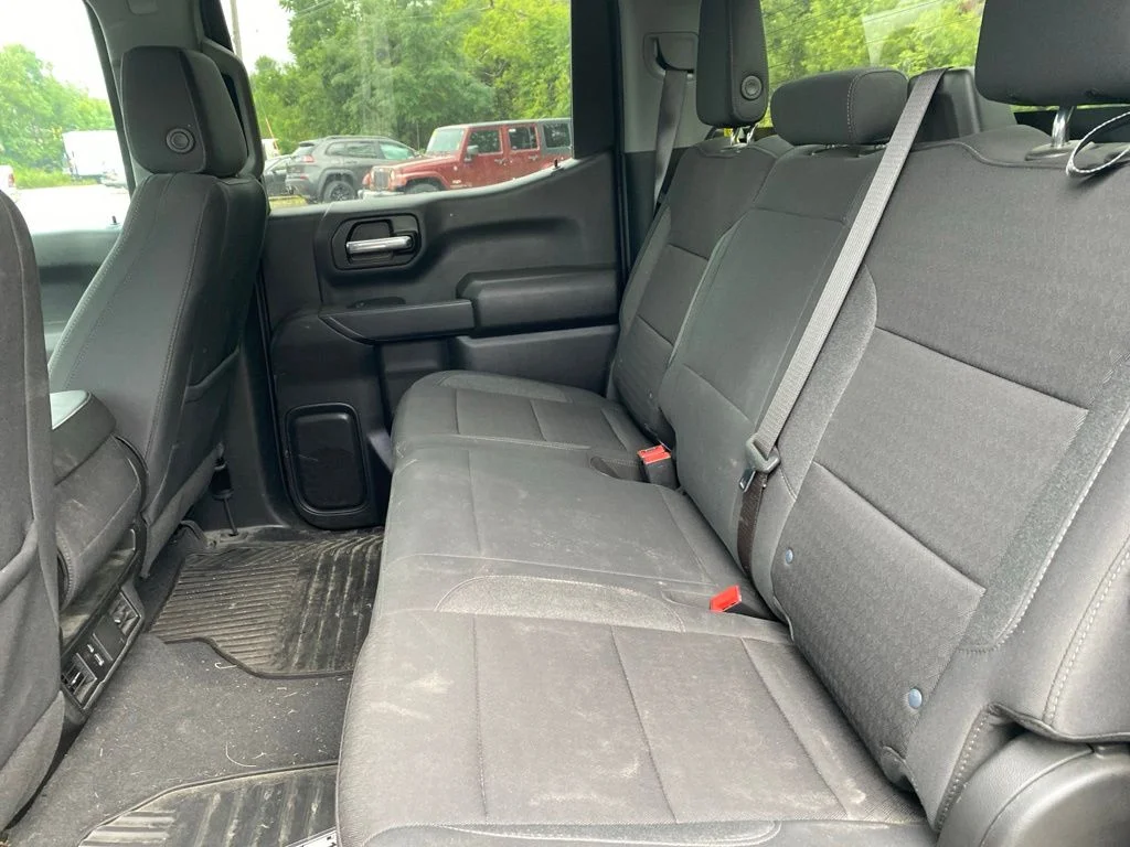 Used 2024 Gray Chevrolet Custom image 7