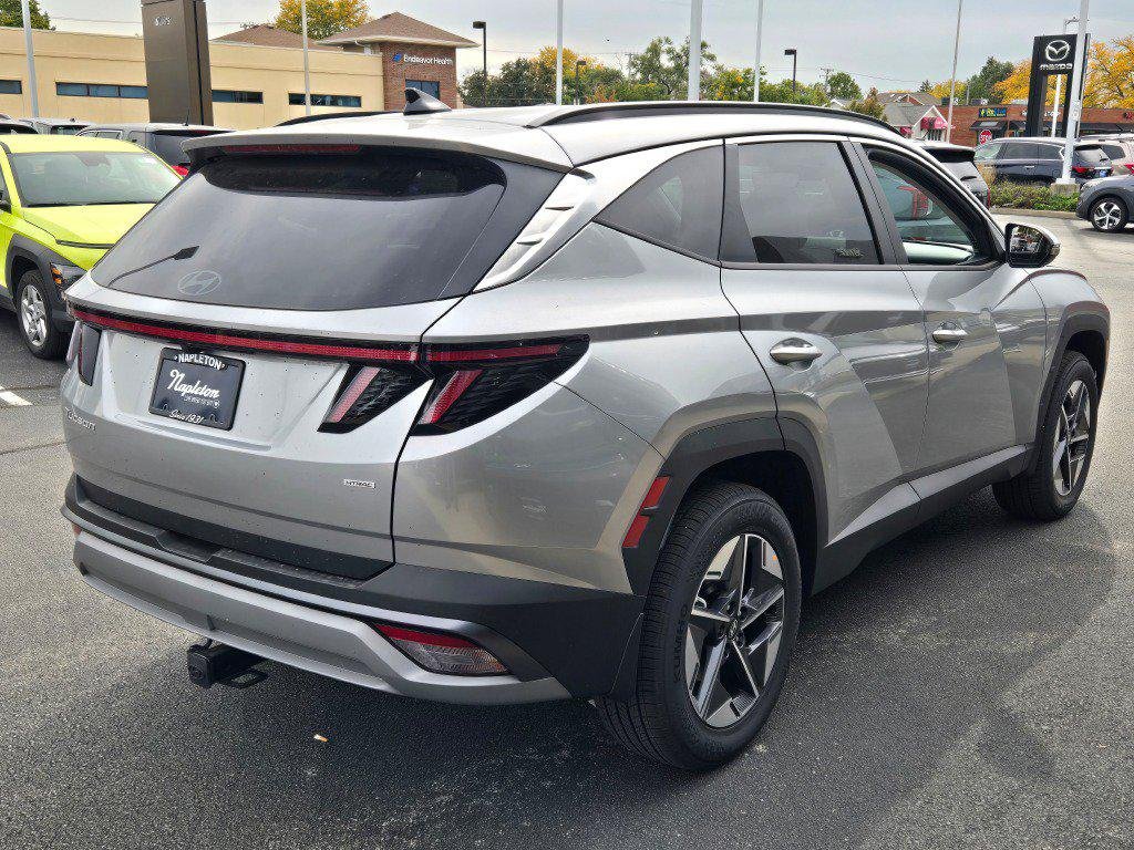 New 2026 Shimmering Silver Hyundai SEL Premium AWD image 8