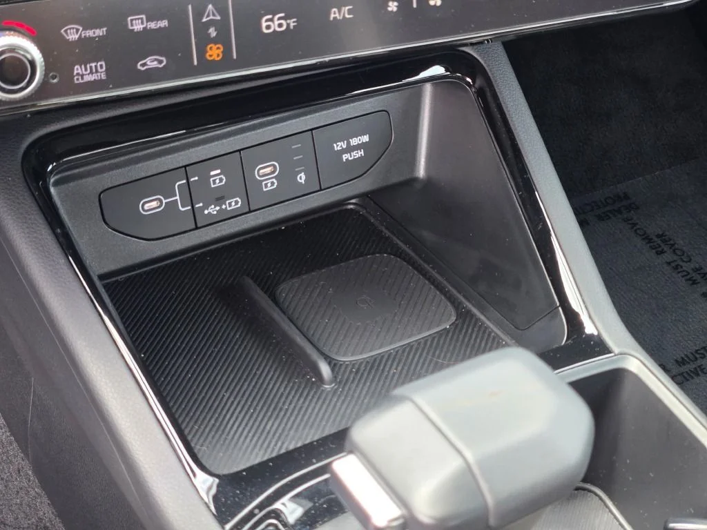 Used 2025 Blue Kia GT-Line image 28