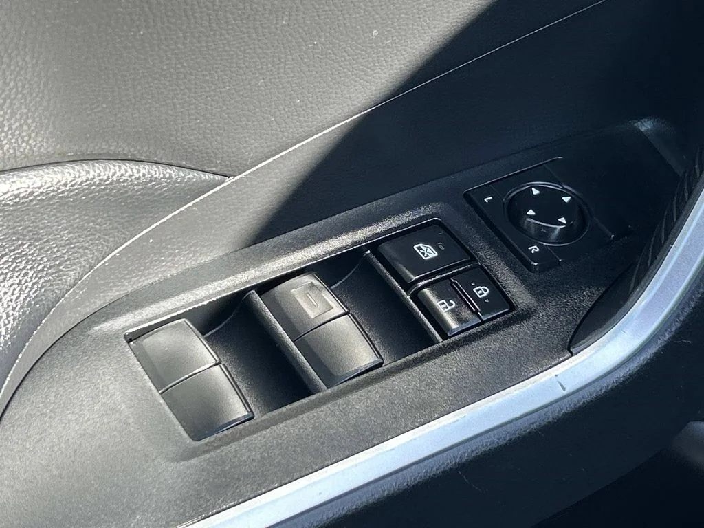 Used 2021 Gray Toyota LE image 18