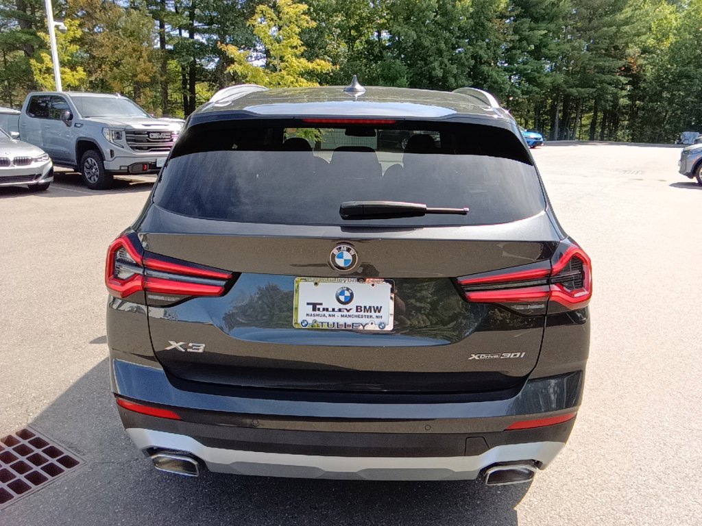 Certified Used 2024 Dark Graphite Metallic BMW xDrive30i image 6