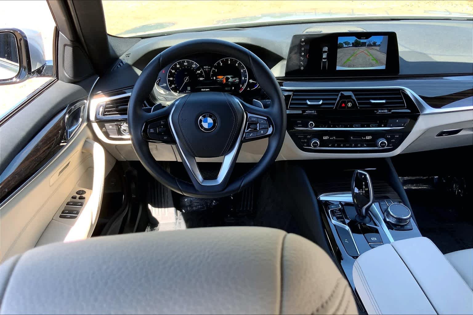 Used 2018 Glacier Silver Metallic BMW 530i image 5