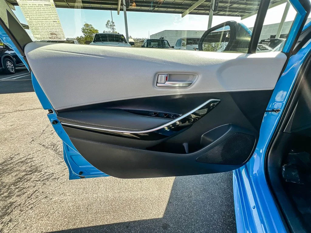 Used 2021 Blue Toyota XSE image 19