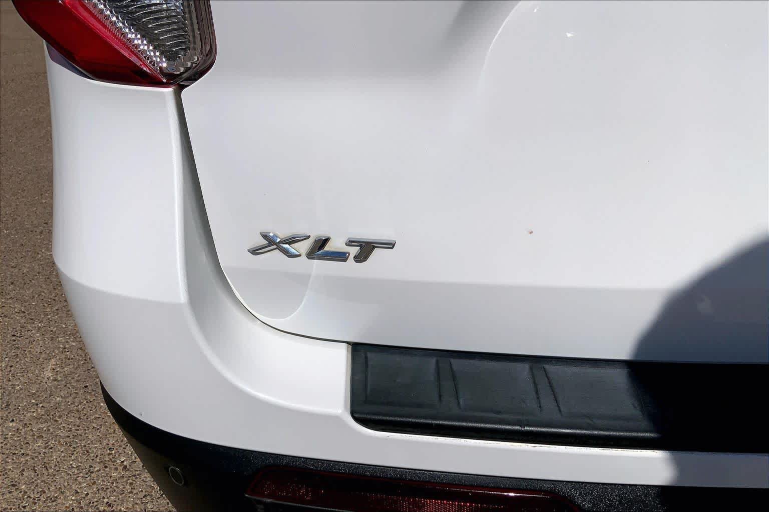 Used 2021 Star White Metallic Tri-Coat Ford XLT image 10