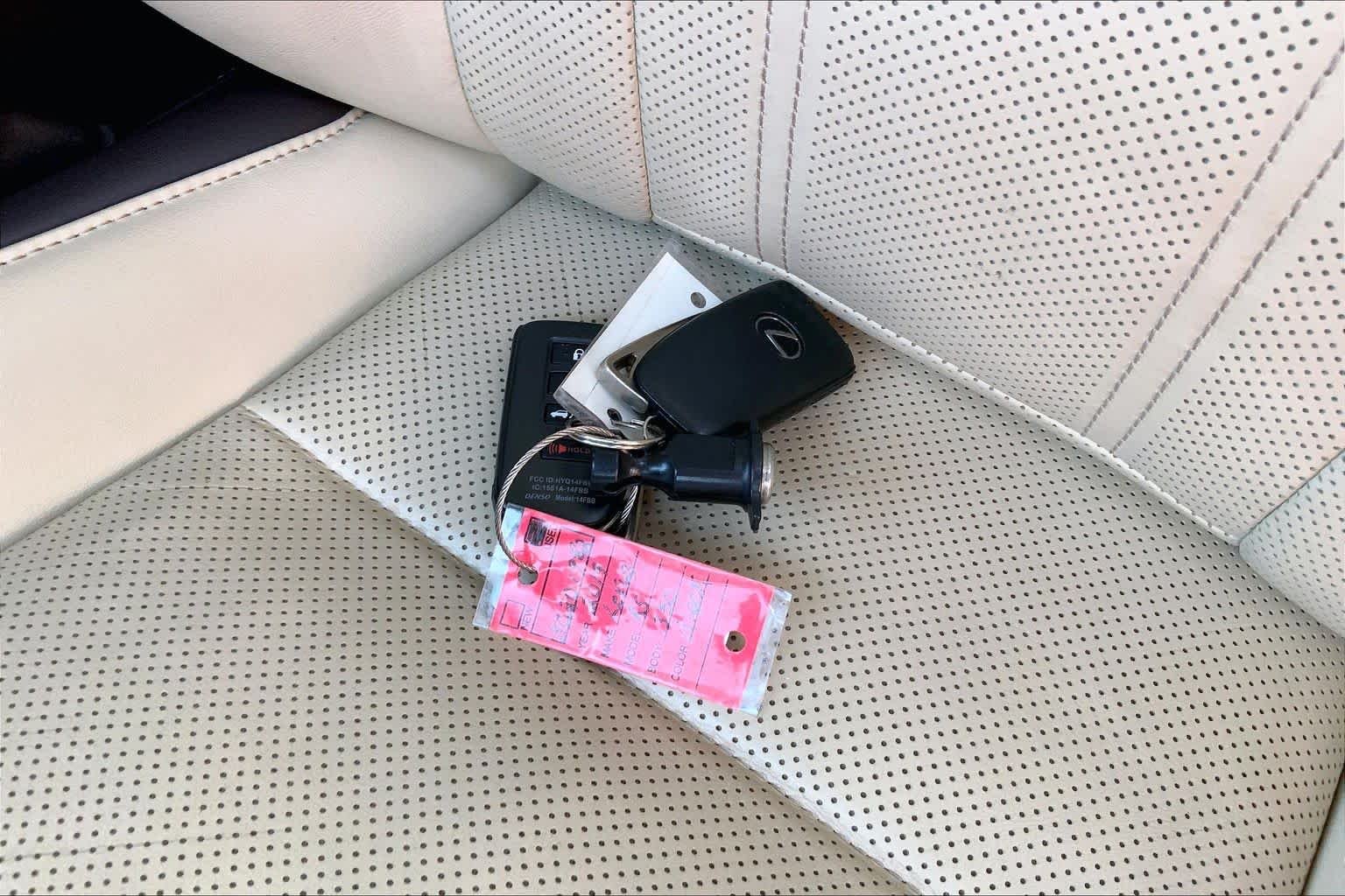 Used 2019 Obsidian Lexus  image 14