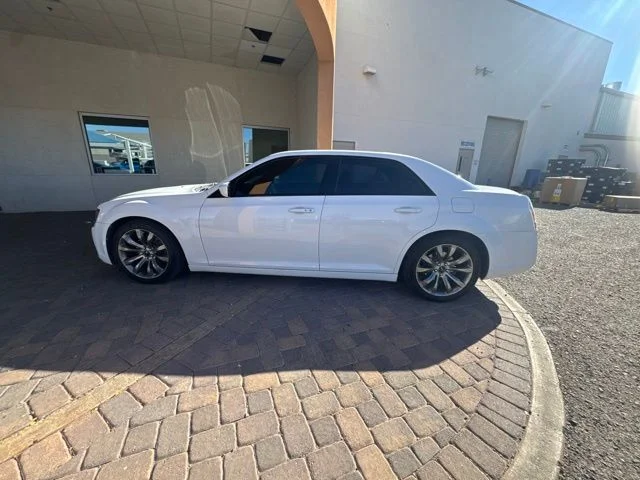 Used 2014 Bright White Clearcoat Chrysler S image 2