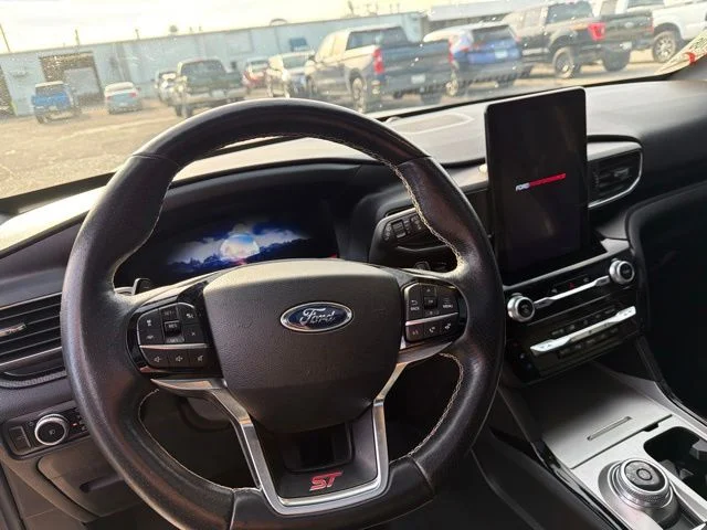 Used 2023 Gray Metallic Ford ST image 11