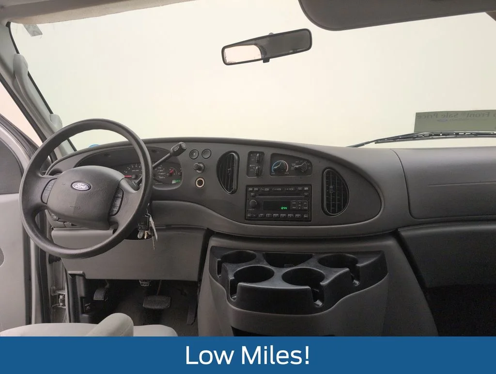 Used 2007 White Ford XLT image 4