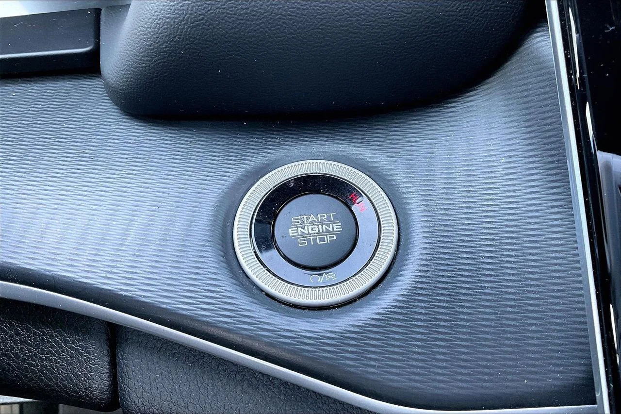Certified Used 2023 Silver Jeep Altitude X image 28