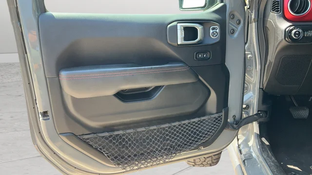 Used 2021 Gray Jeep Rubicon image 19