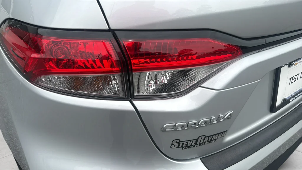 Used 2025 Silver Toyota LE image 27