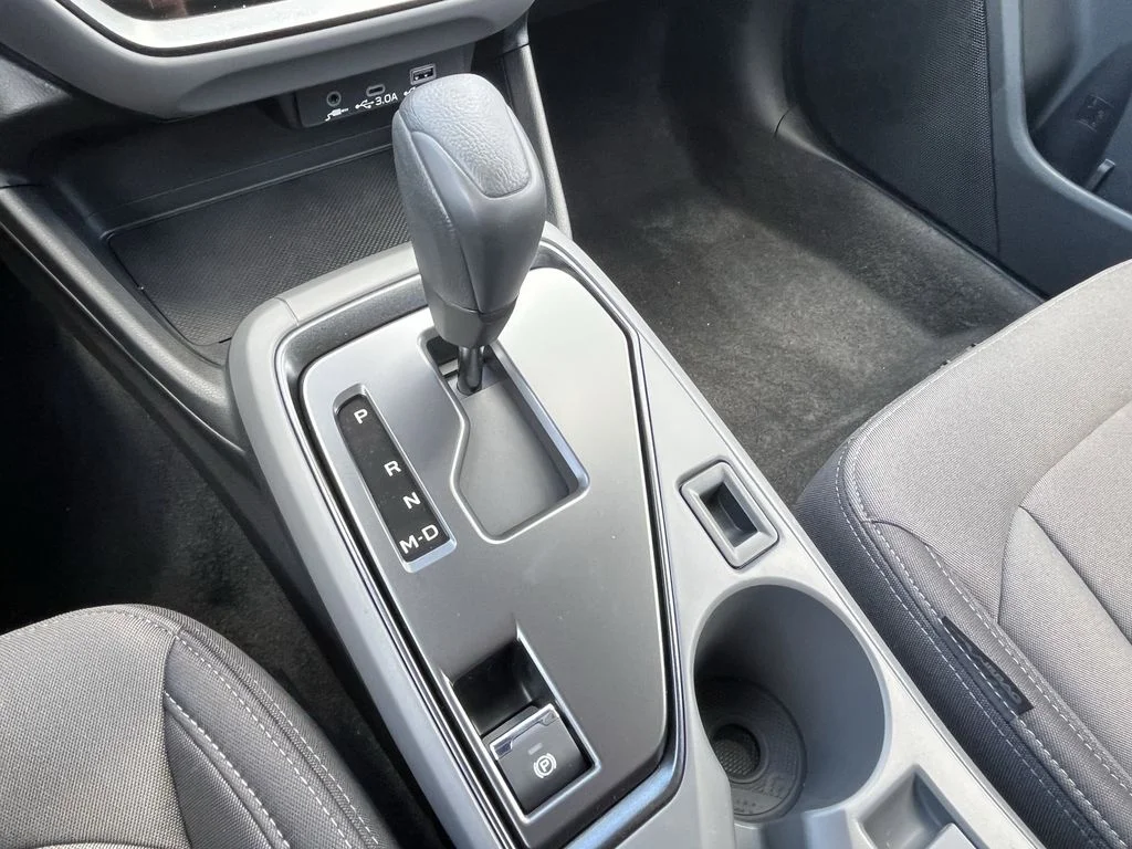 New 2026 CRYSTAL WHITE PEARL Subaru Premium image 25