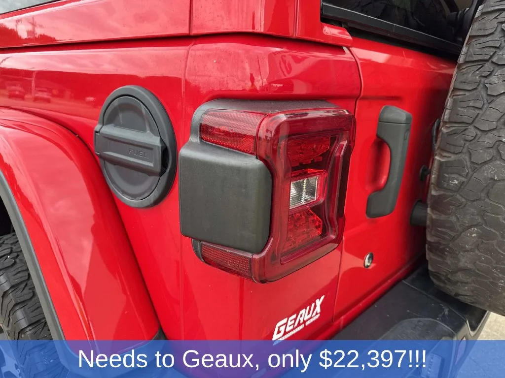 Used 2018 Red Jeep Unlimited Rubicon image 16