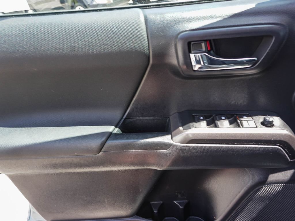 Used 2022  Toyota TRD Off-Road image 18