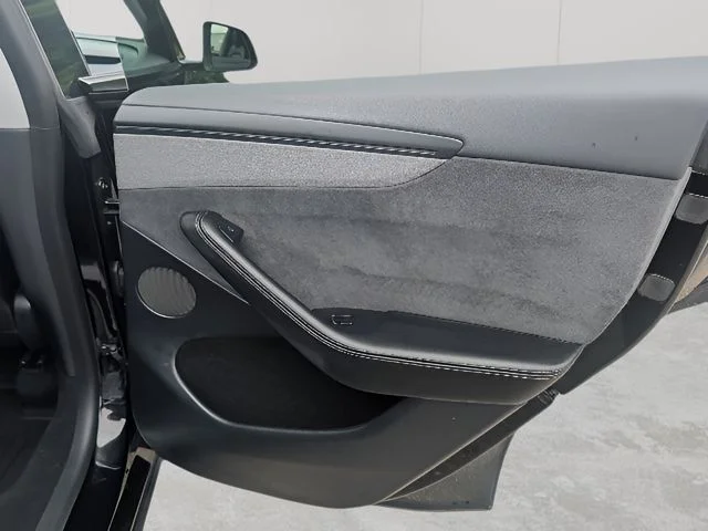Used 2026  Tesla LONG RANGE image 53