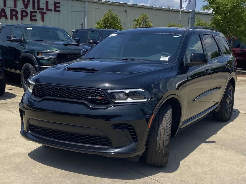 New 2026 DB Black Clearcoat Dodge GT HEMI V8 image 3