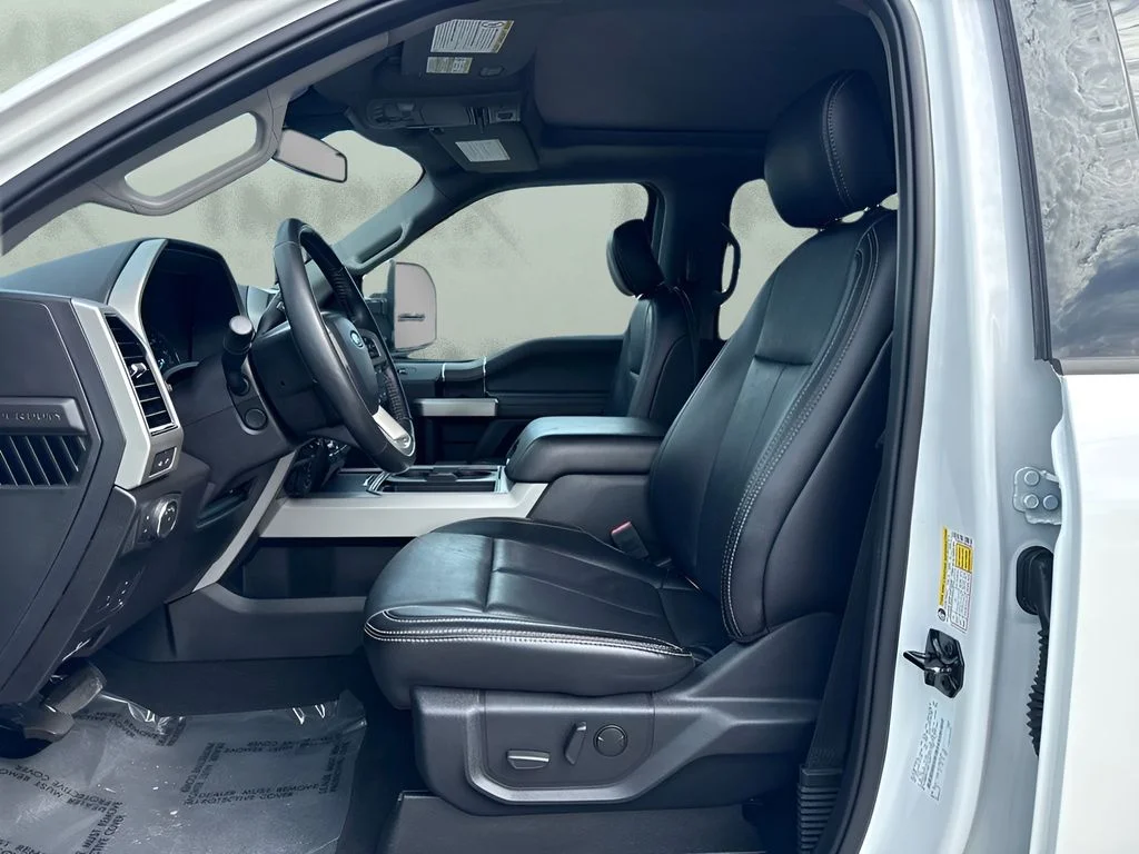 Used 2021 White Ford Lariat image 5