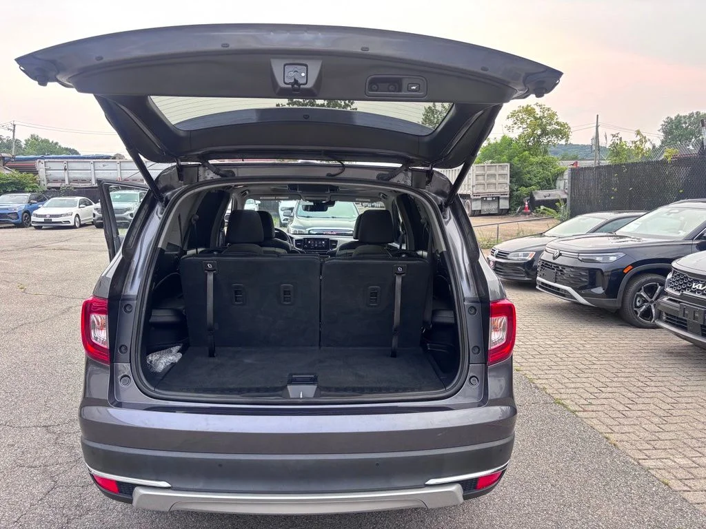 Used 2019  Honda Elite image 24