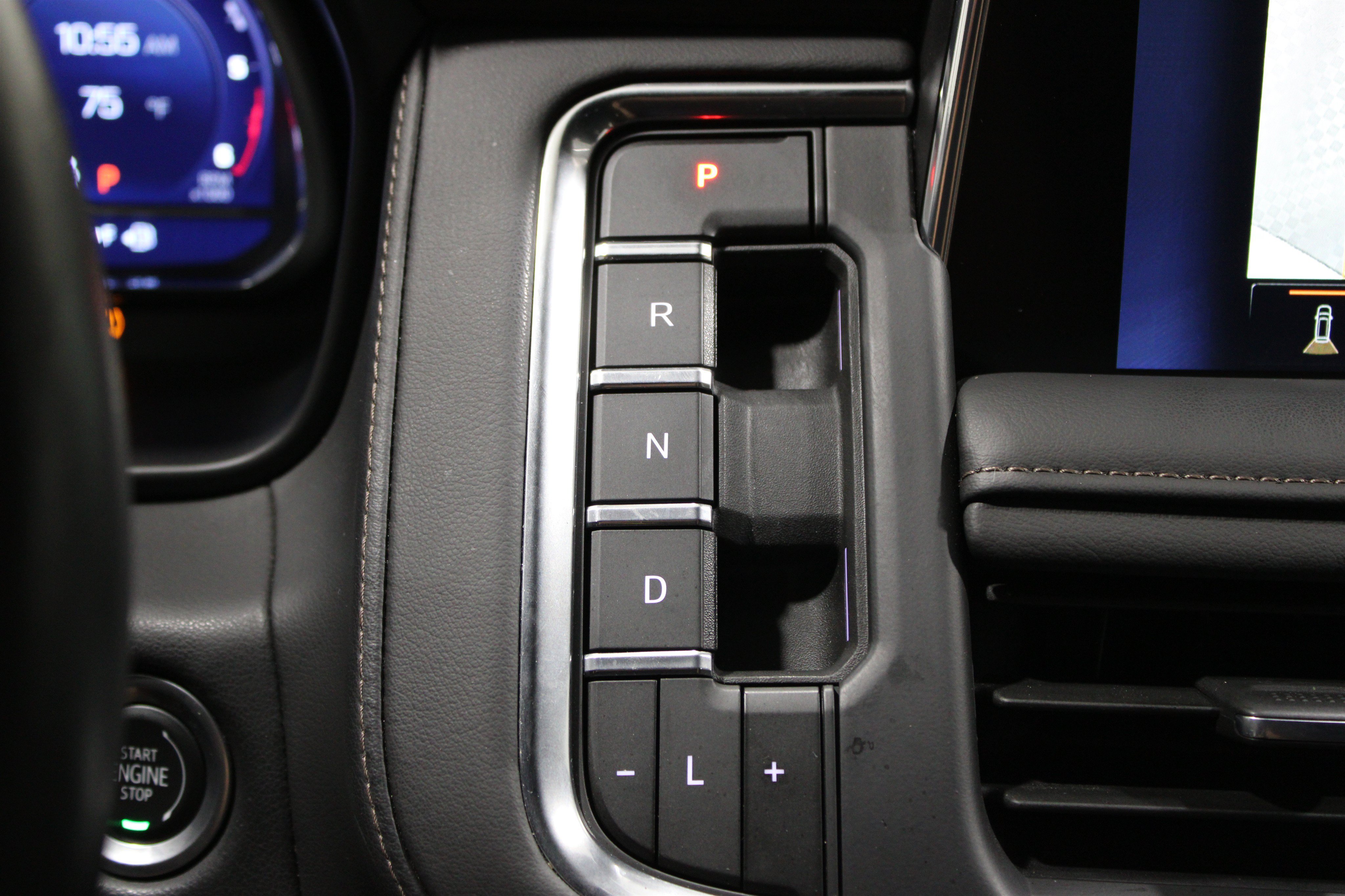 Used 2024 Iridescent Pearl Tricoat Chevrolet High Country image 20